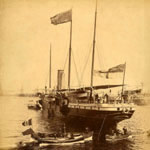 Exposition universelle de 1888 à Barcelone : arrivée du duc et de la duchesse d'Edimbourg à bord du yacht Surprise
